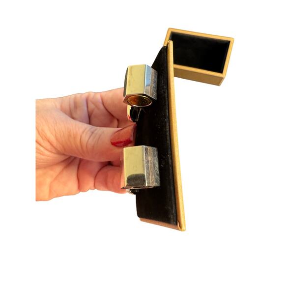 Burberry NWT Bolt Cufflinks in Palladium/Dark Brass - Picture 5 of 9